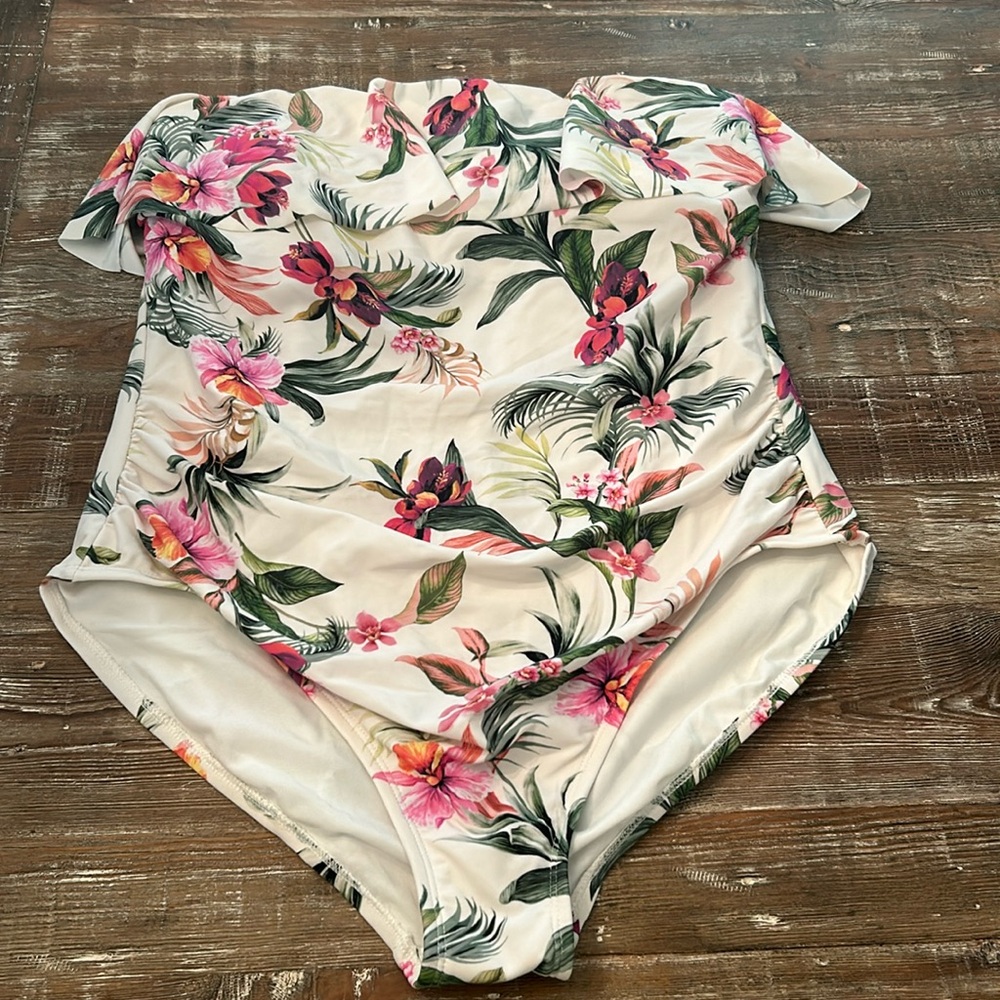 Kona sol one piece swim suit